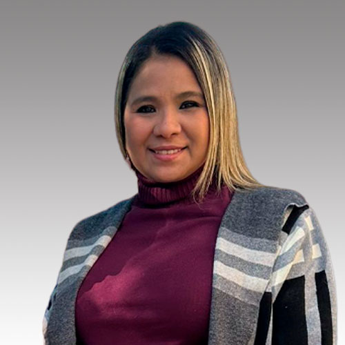 María Alejandra Castillo Preparadora en formas de inmigración